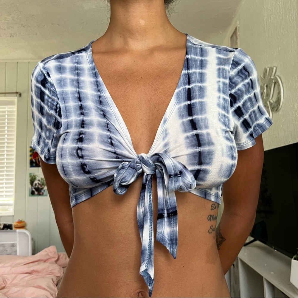 shein blue tie dye tie front top